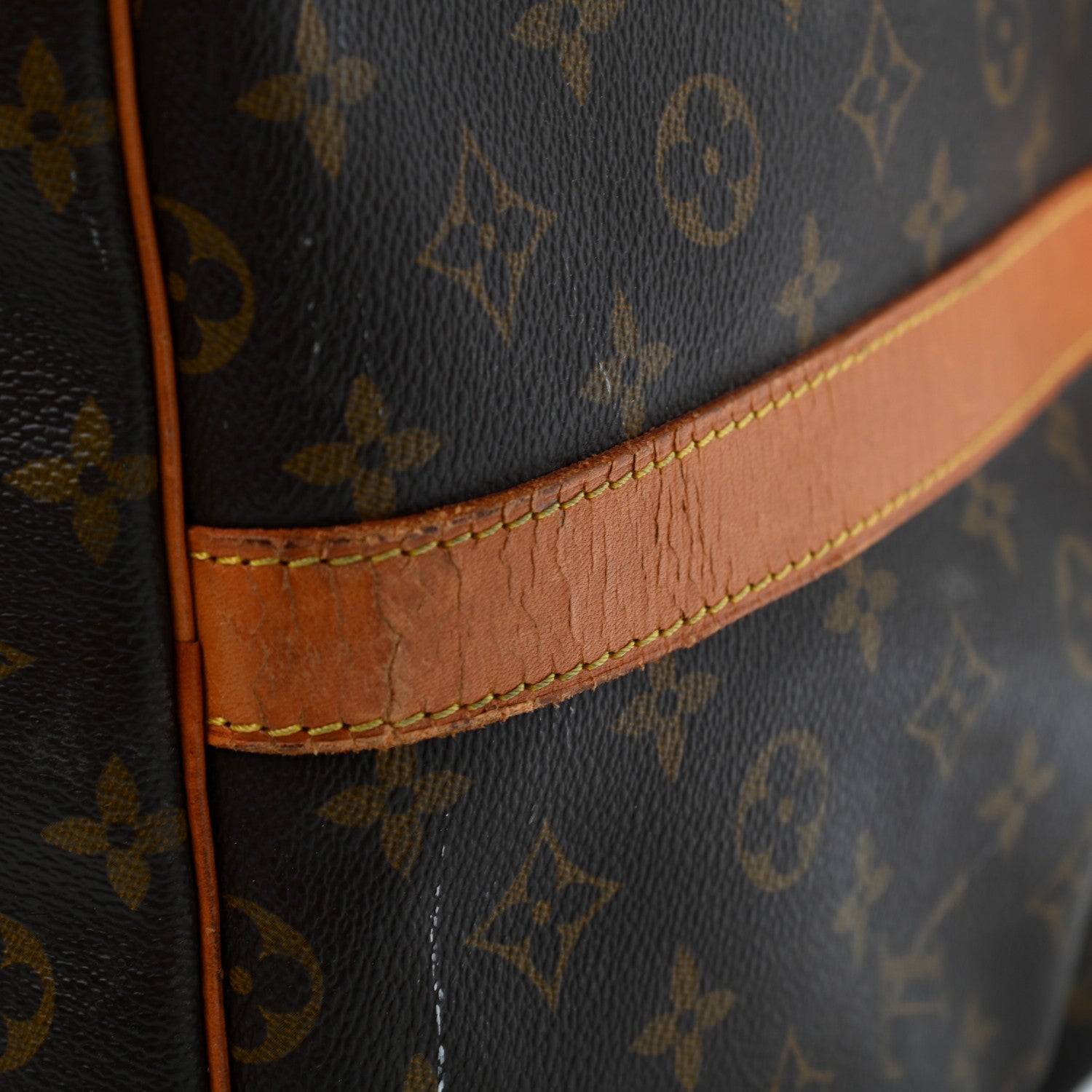 Louis Vuitton Monogram Keepall Bandouliere 60 17 of 18