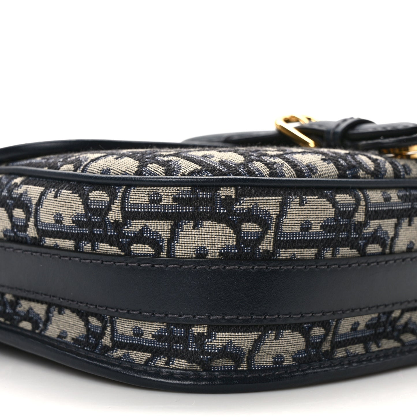 Oblique Medium Bobby Flap Blue