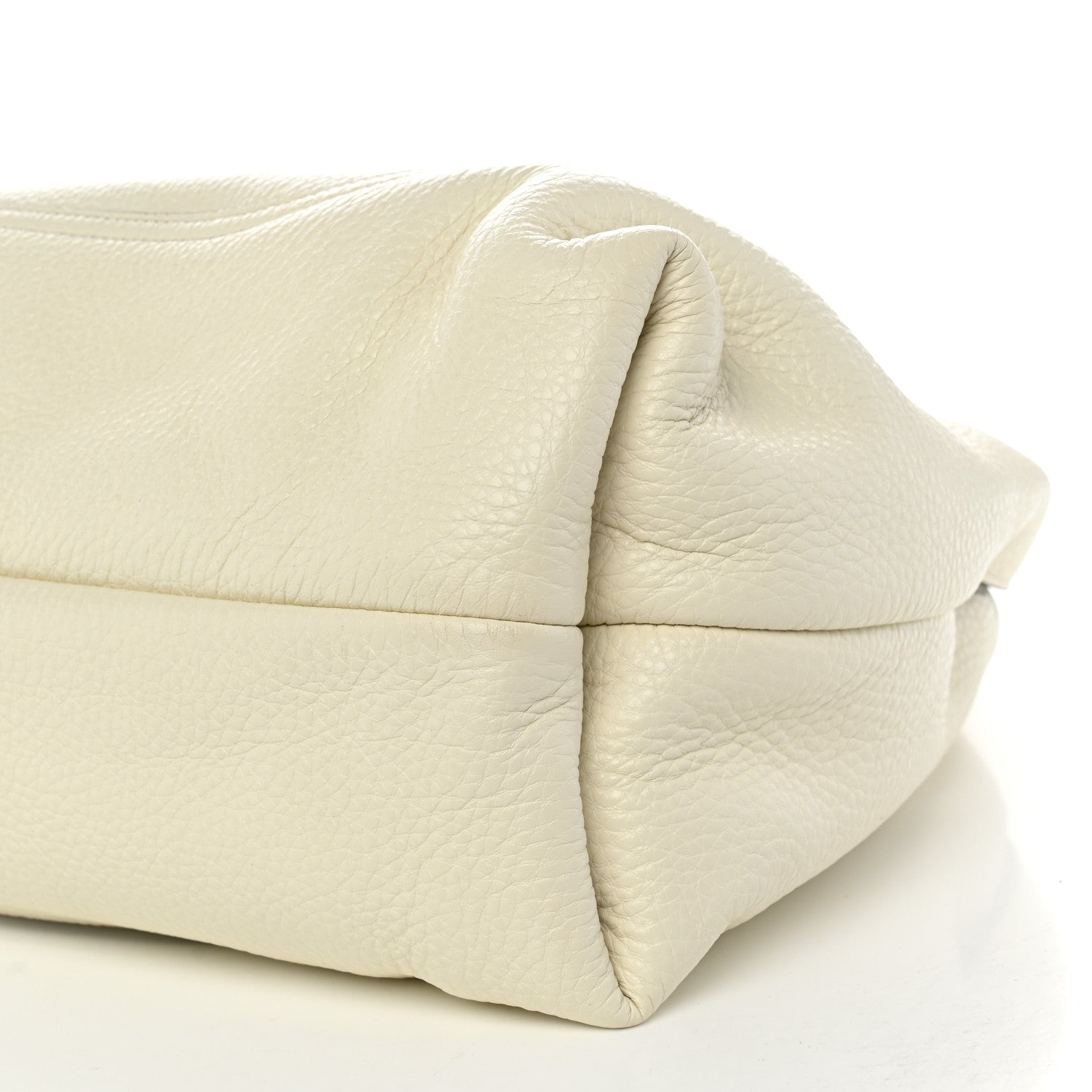 Gucci Grained Calfskin Softbit Maxi Shoulder Bag Dusty White 9 of 9