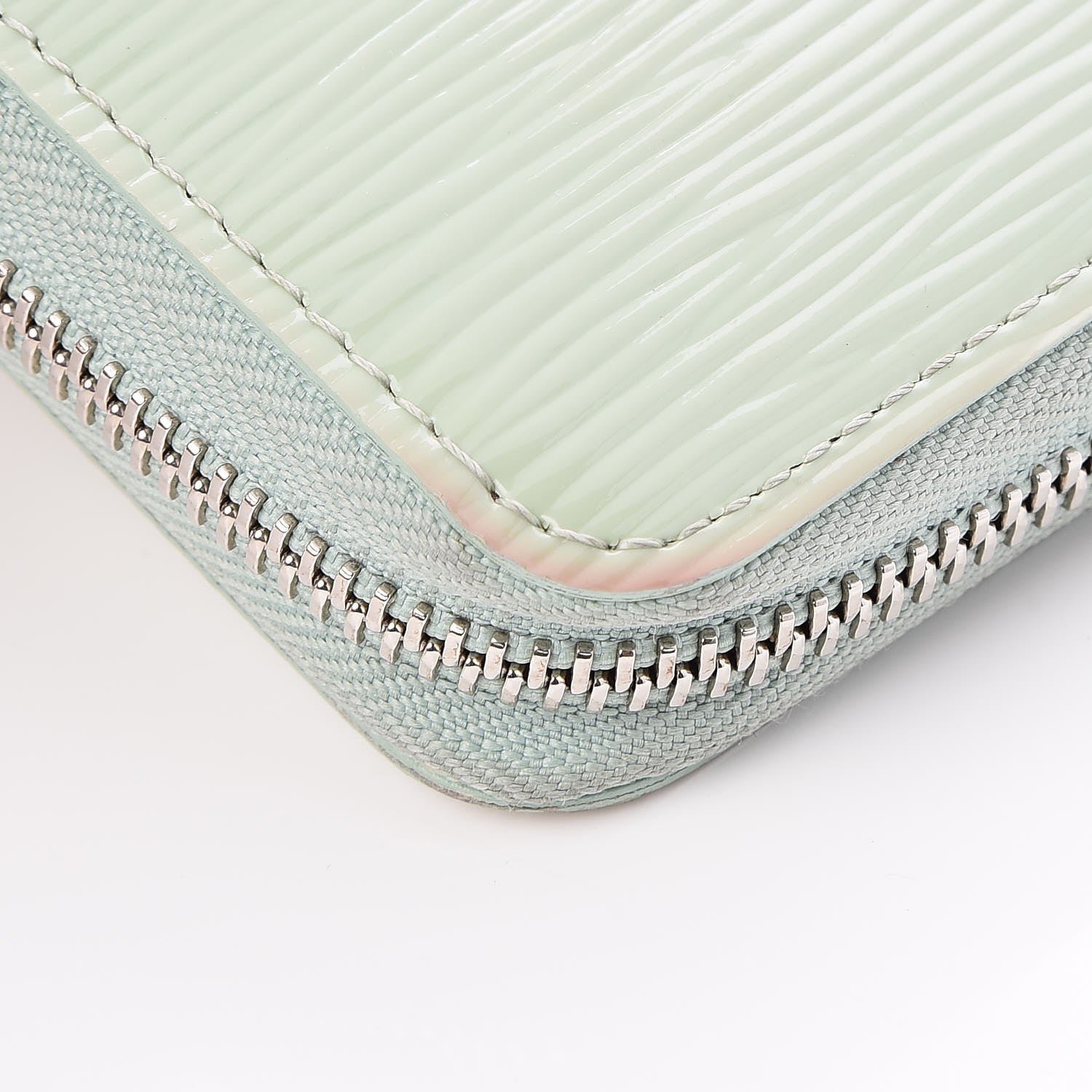 Louis Vuitton Electric Epi Zippy Wallet Amande 12 of 12