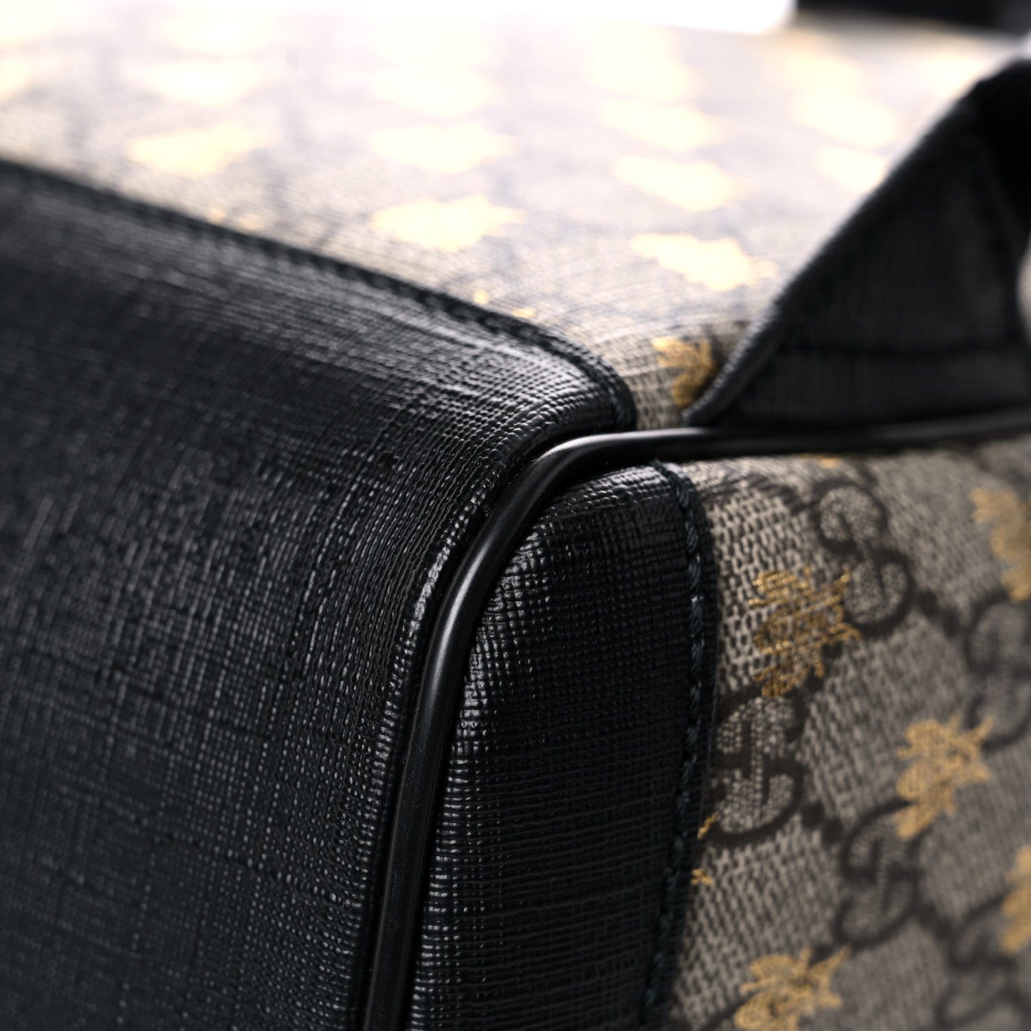 Gucci GG Supreme Monogram Bees Print Small Day Backpack Beige Oro Black 11 of 13