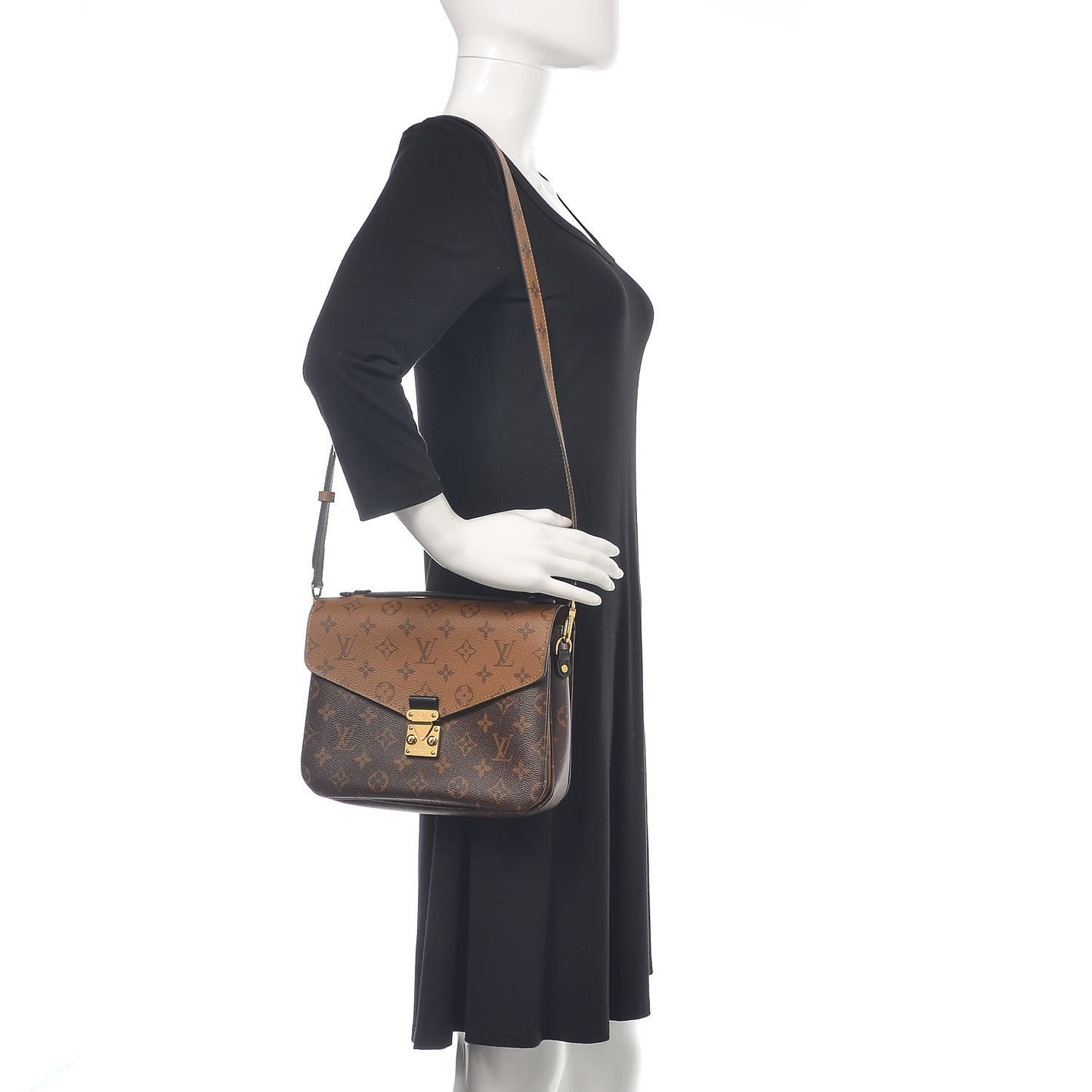 Reverse Monogram Pochette Metis