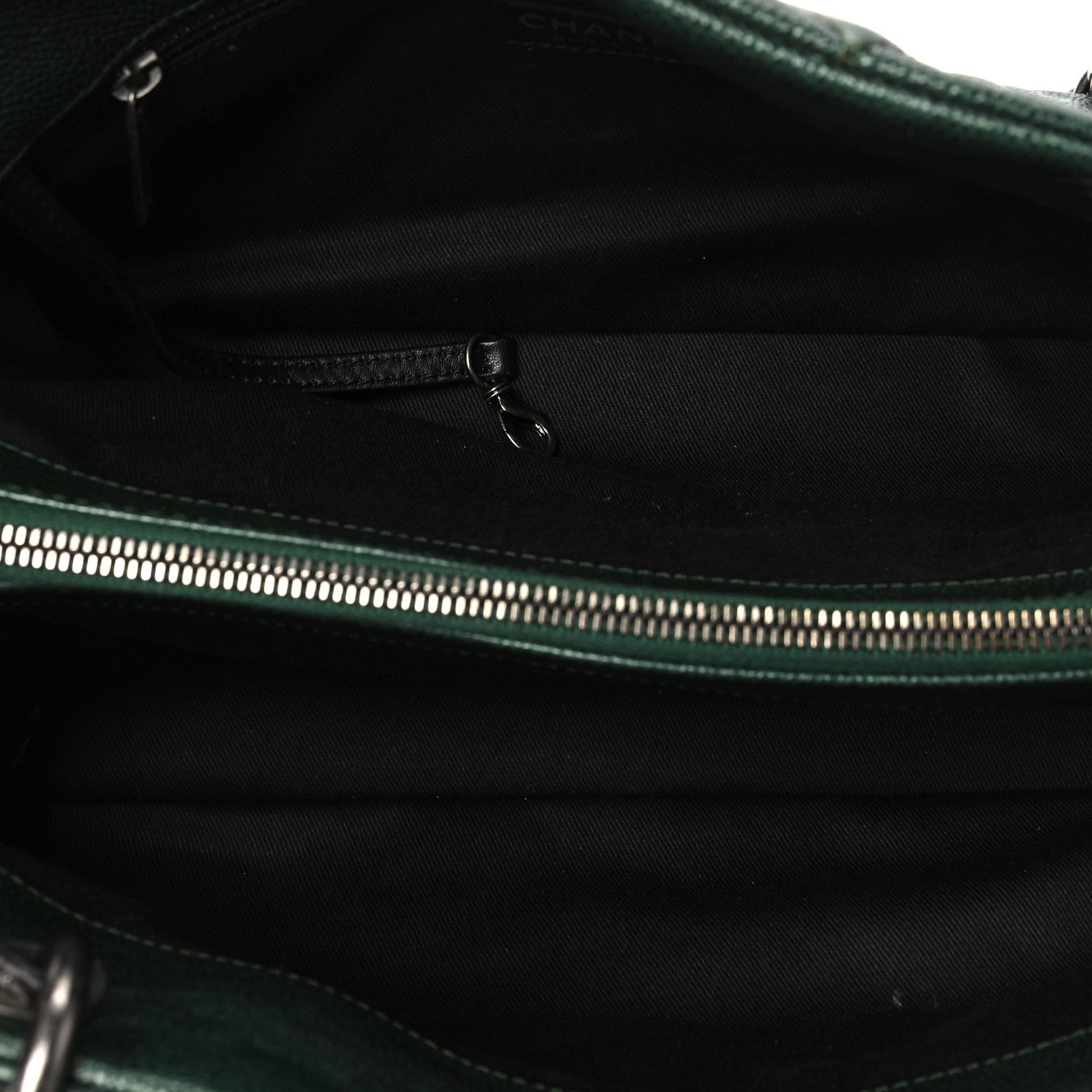 Chanel Caviar Quilted Chic Shopping Tote Green 5 of 7