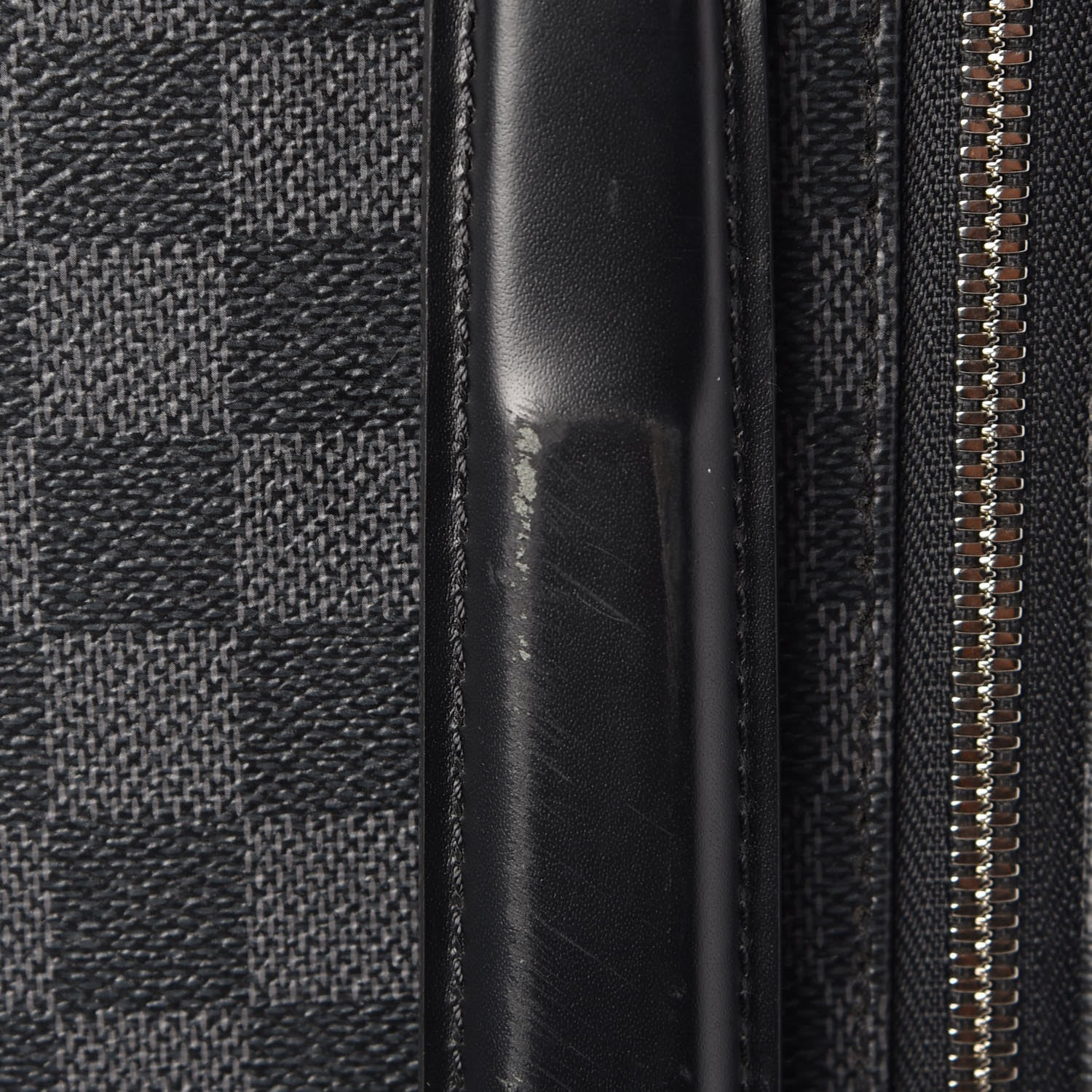 Louis Vuitton Damier Graphite Zephyr 70 17 of 20