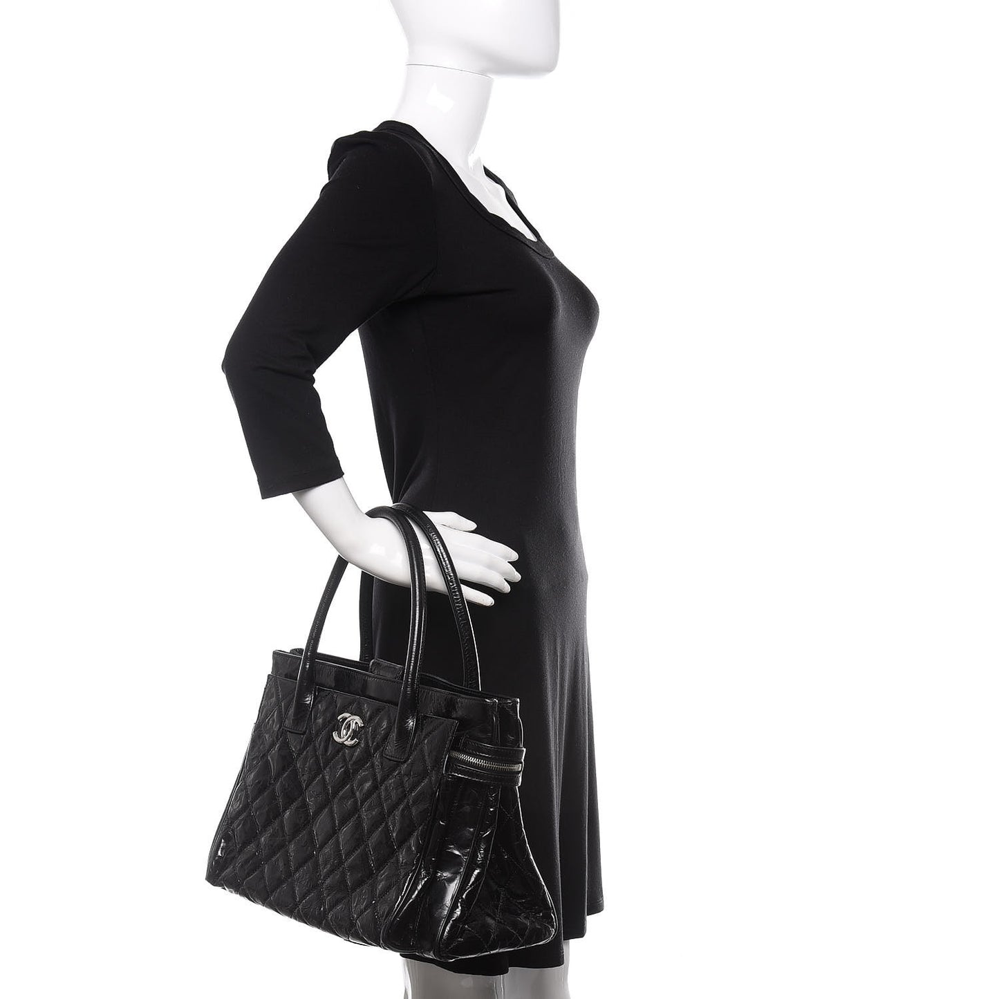 Glazed Calfskin Quilted Large New Portobello Tote Black