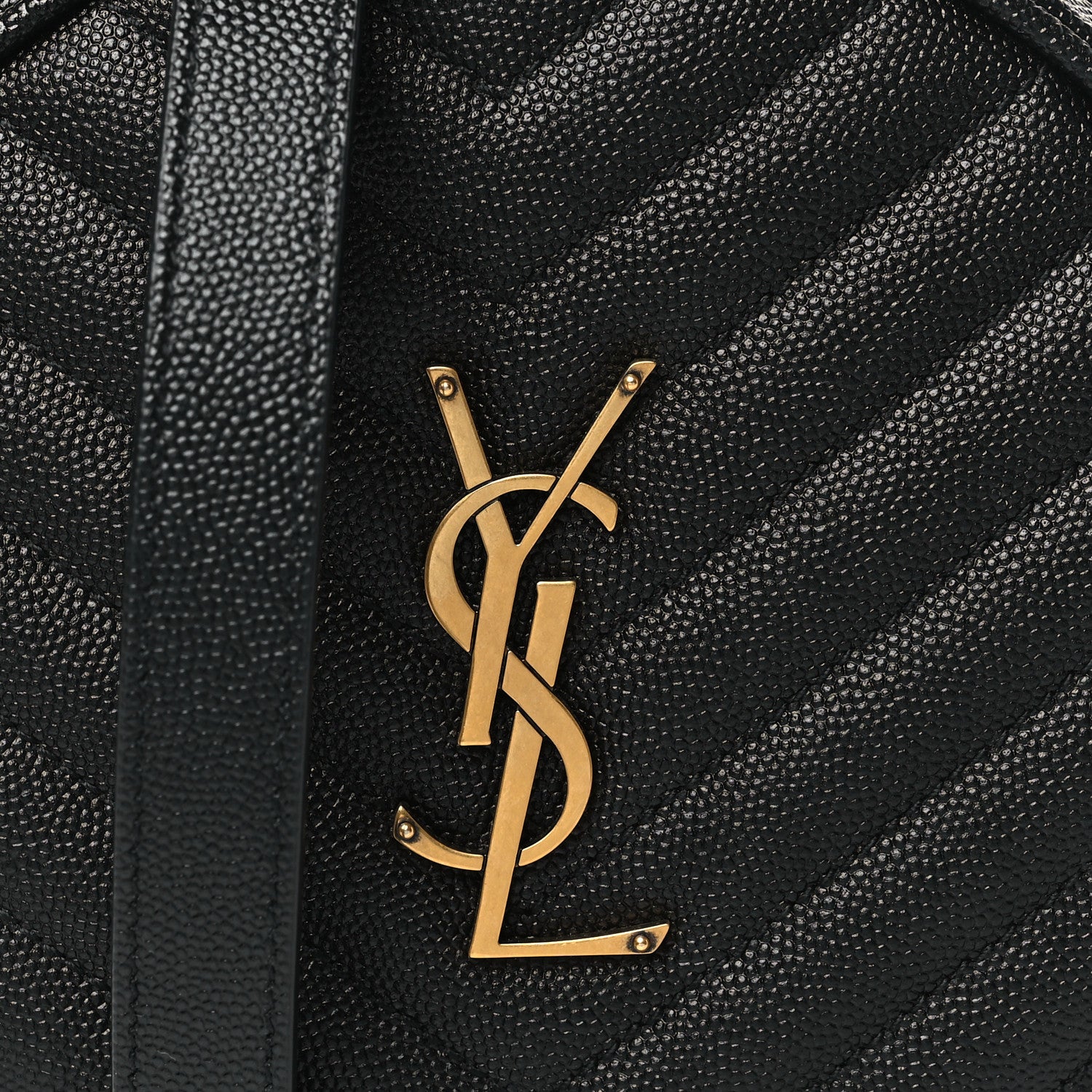 Saint Laurent Grain De Poudre Matelasse Chevron Quilted Round Vinyle Camera Bag Black 7 of 9