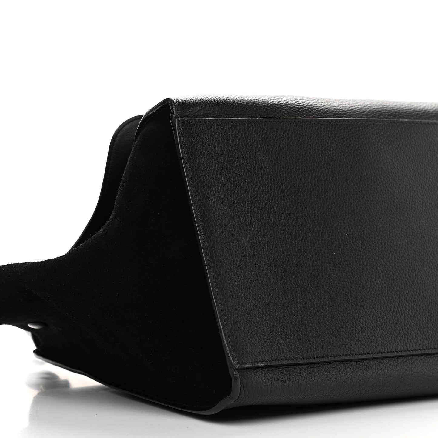 Drummed Calfskin Suede Medium Trapeze Black