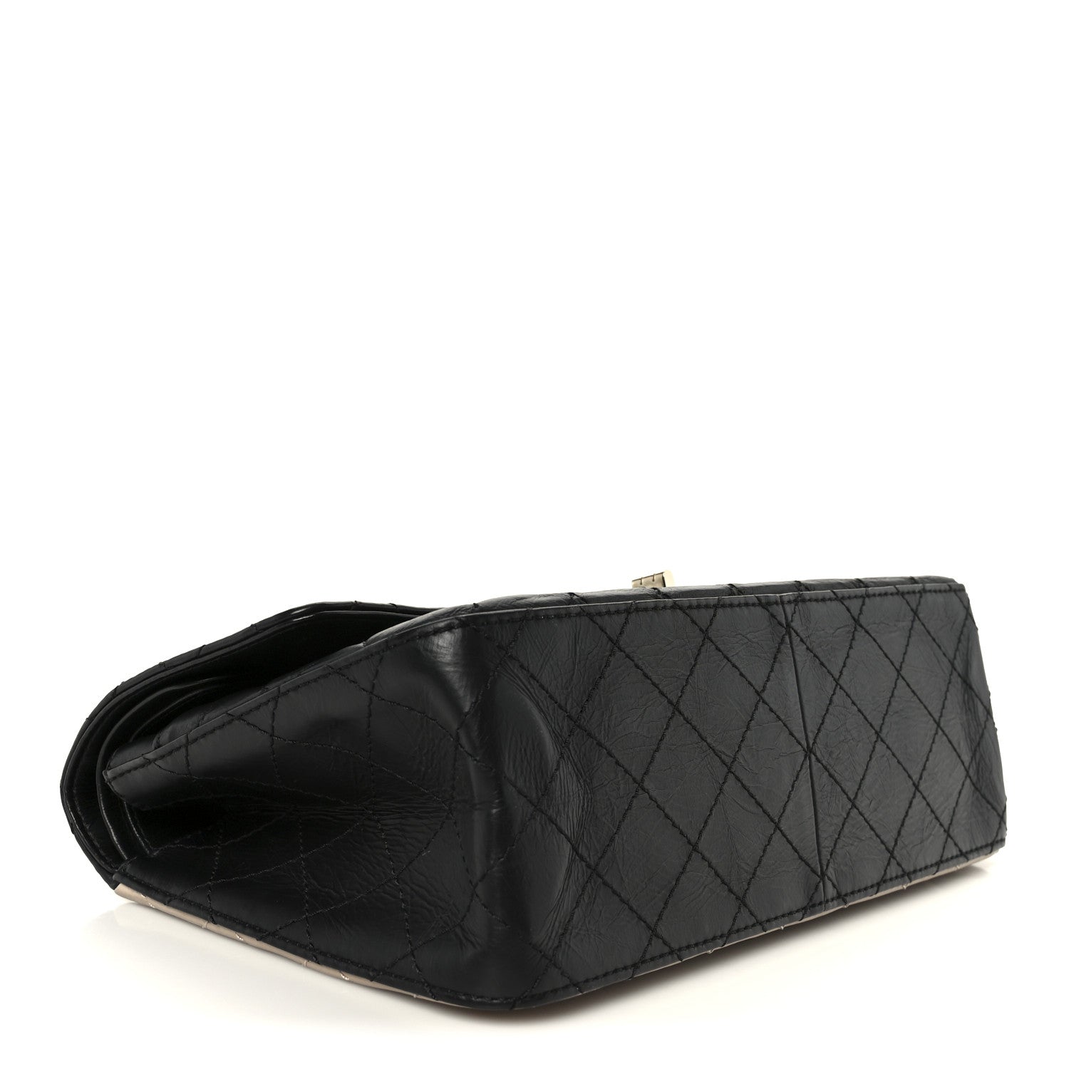 Chanel Aged Calfskin Quilted 2.55 Reissue 226 Flap Beige Black 4 of 10