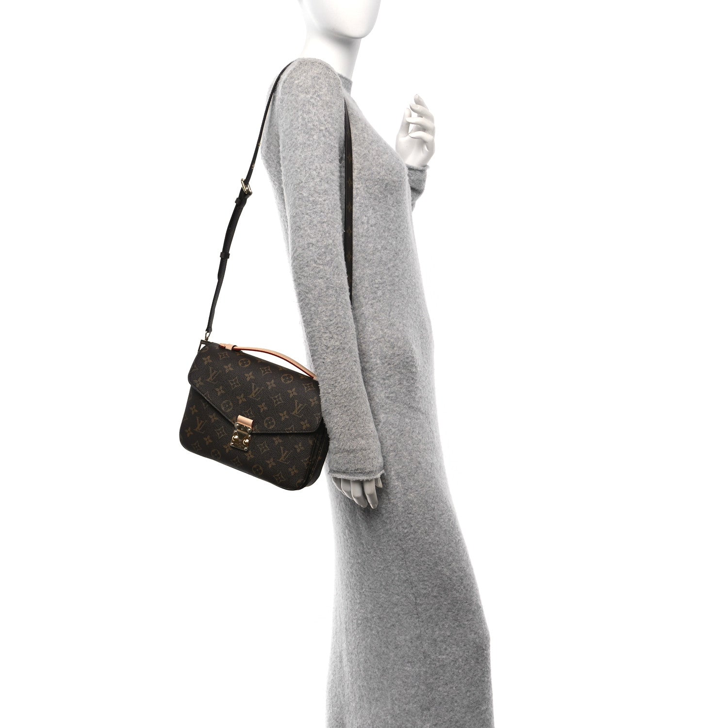 Louis Vuitton Monogram Pochette Metis 2 of 9