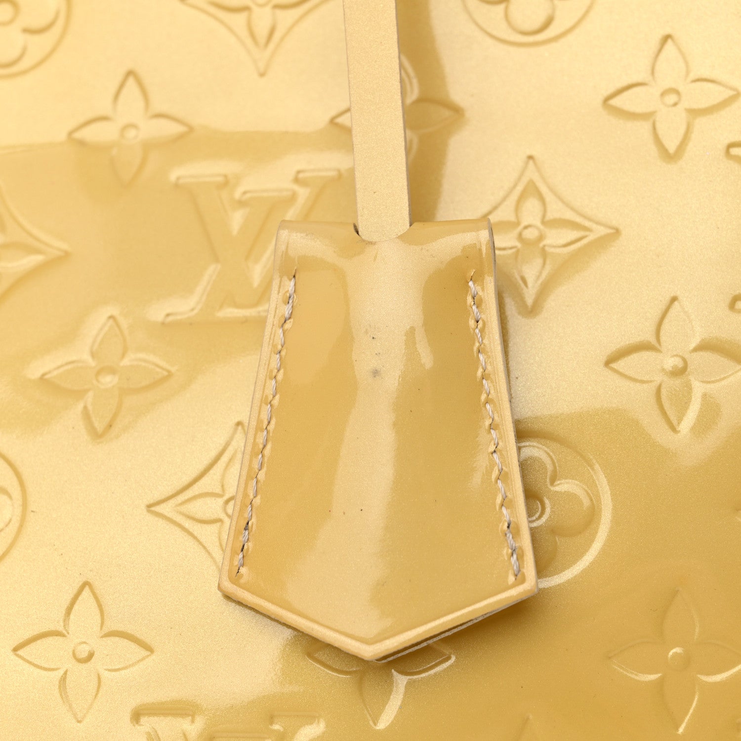 Louis Vuitton Vernis Alma GM Blanc Corail 14 of 17
