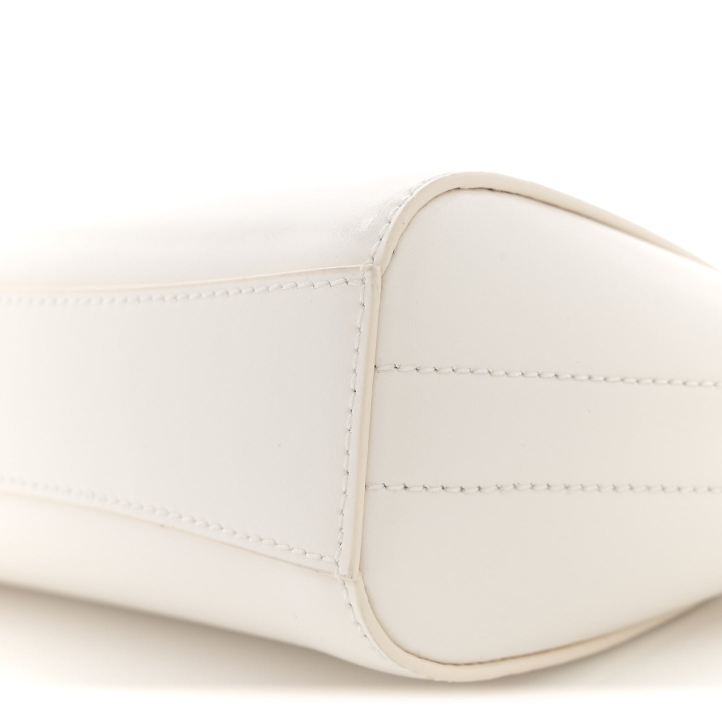 Box Calfskin XS Antigona Ivory