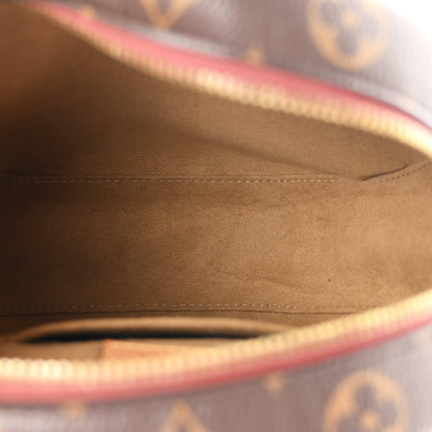 Monogram Boite Chapeau Souple MM