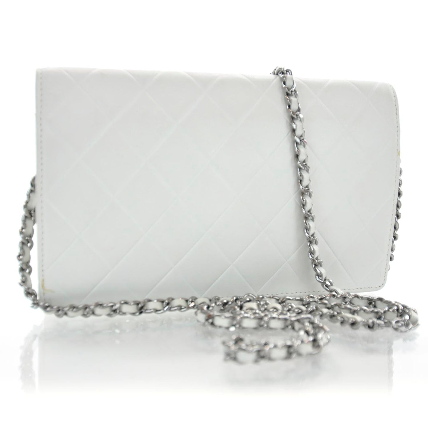 Lambskin Wallet On Chain White