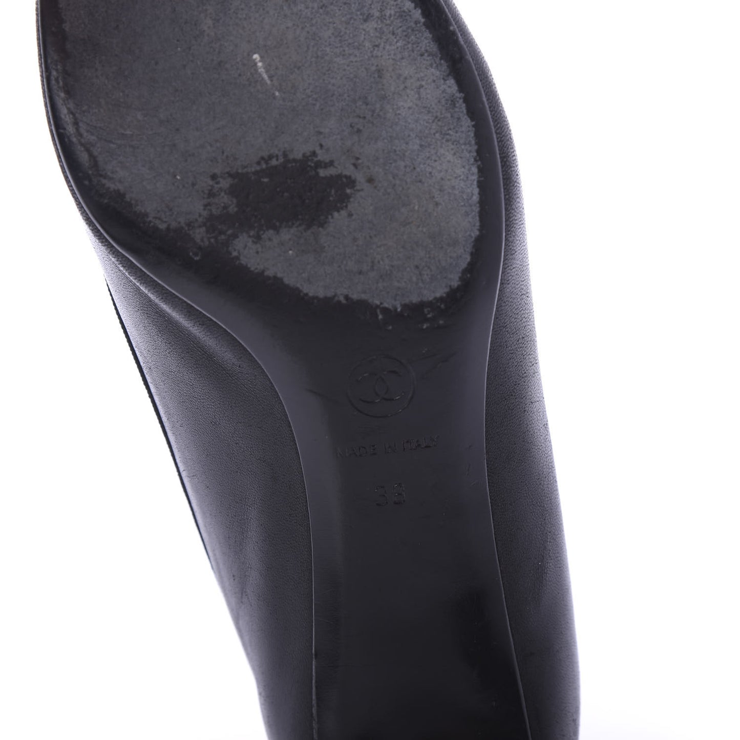 Lambskin Patent CC Cap Toe Pumps 38 Black
