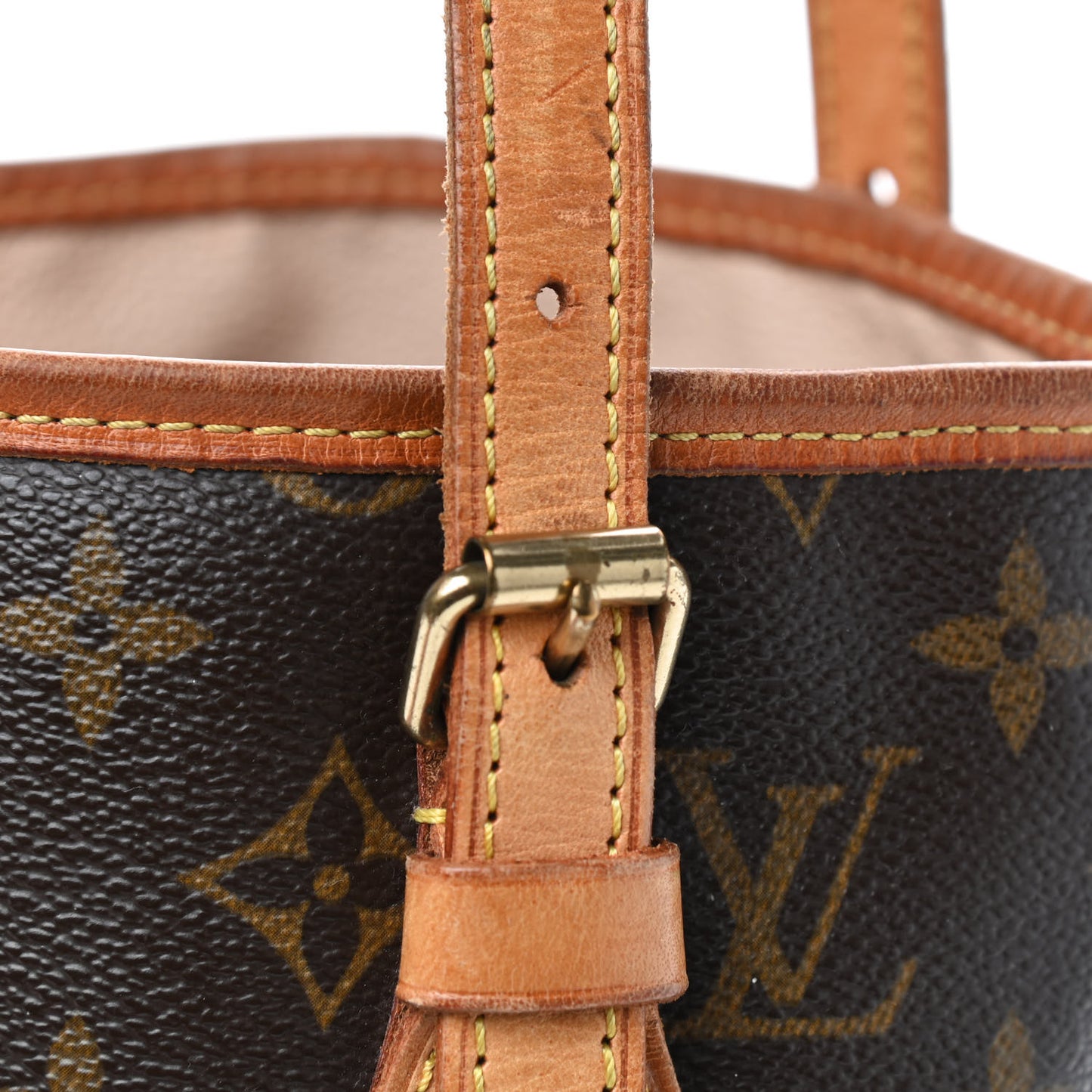 Monogram Petit Bucket 23