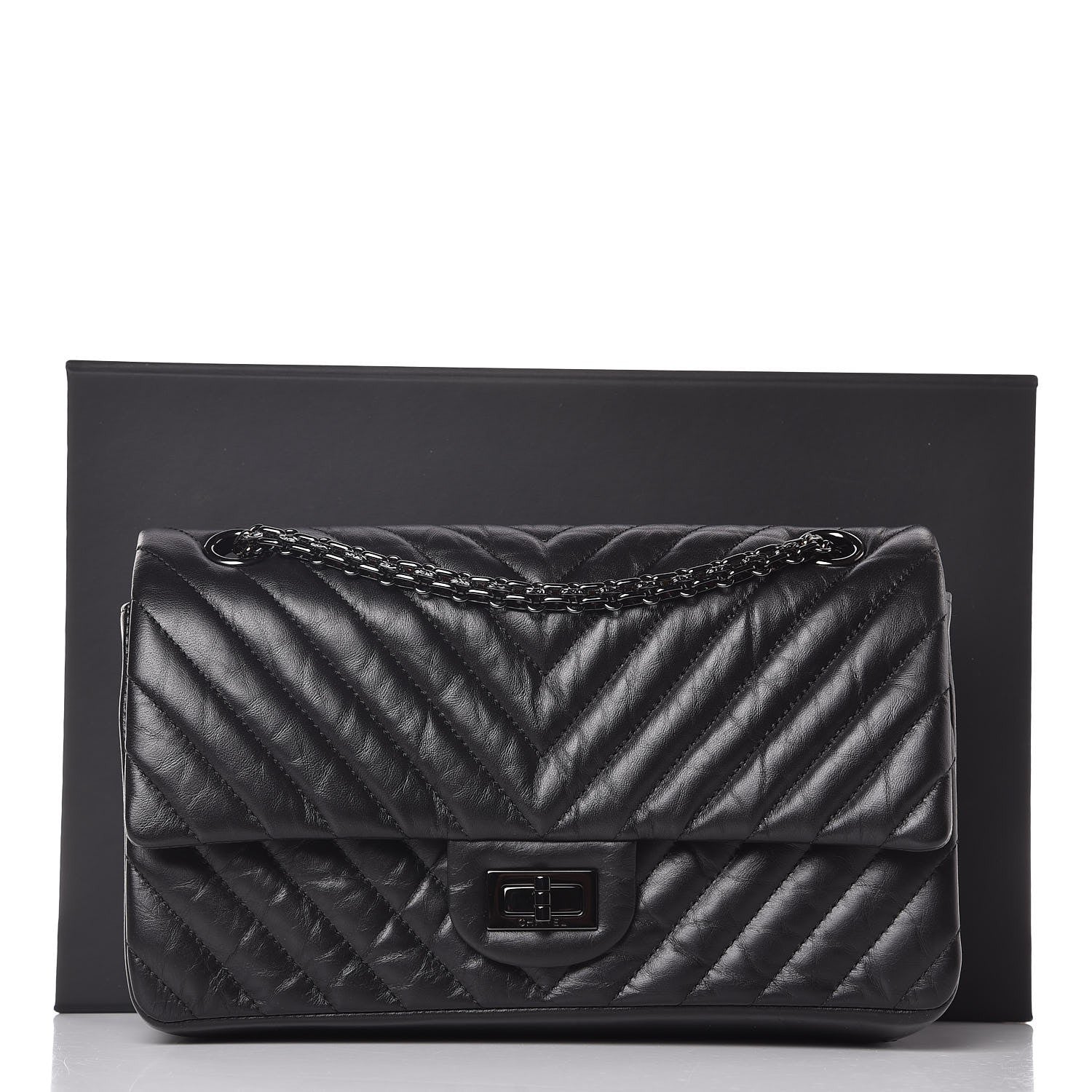 Chanel Aged Calfskin Chevron Quilted 2.55 Reissue 225 So Black 8 of 8