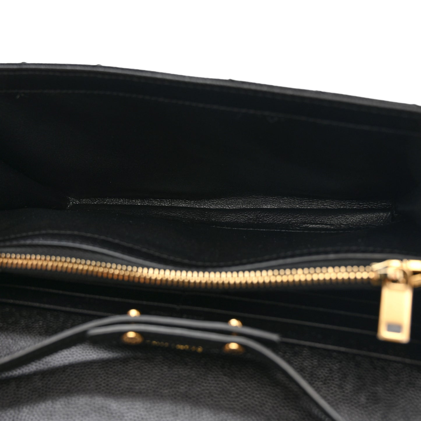 Grain De Poudre Matelasse Chevron Monogram Chain Wallet Black