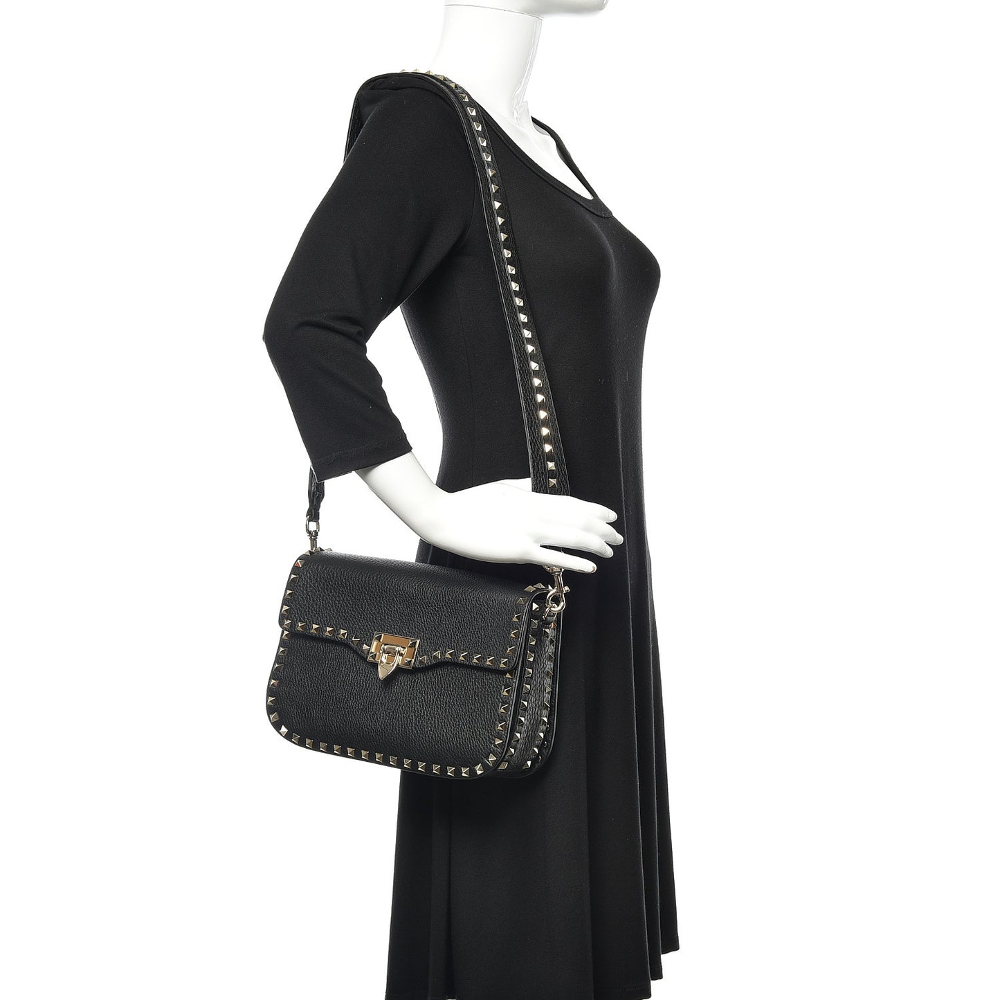 Pebbled Calfskin Medium Rockstud Flap Saddle Bag Black