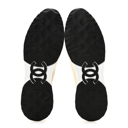 Chanel Nylon Suede Quilted Womens Sneakers 38.5 White 6 of 9