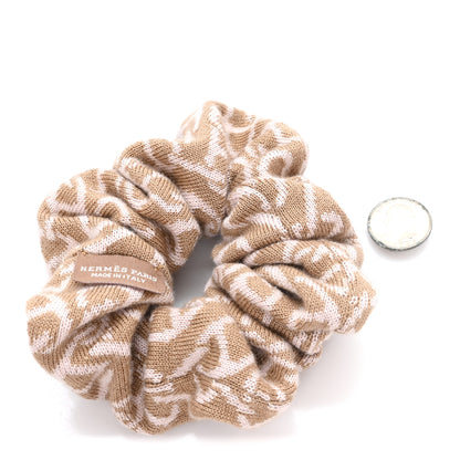 Hermes Jacquard Cashmere Knit Silk Claudia Scrunchie Beige Rose 2 of 4