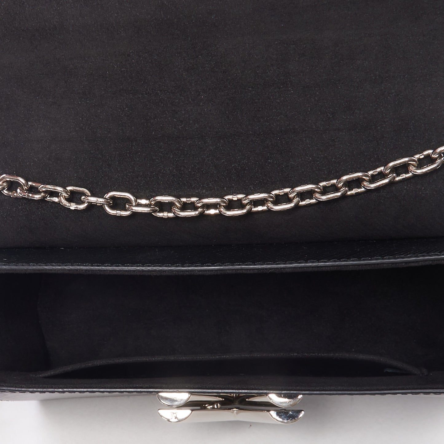Epi Twist Shoulder Bag MM Black