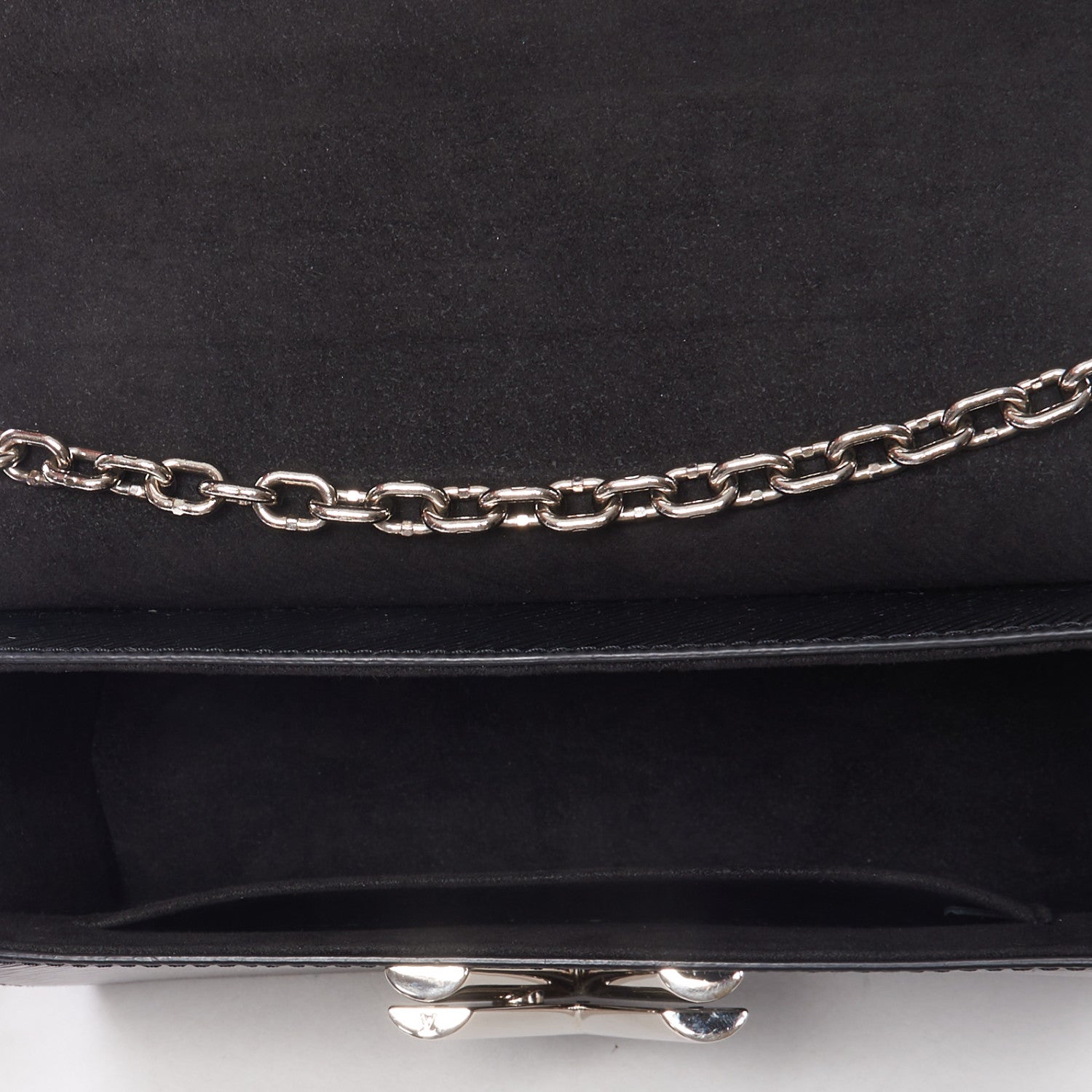 Louis Vuitton Epi Twist Shoulder Bag MM Black 7 of 10