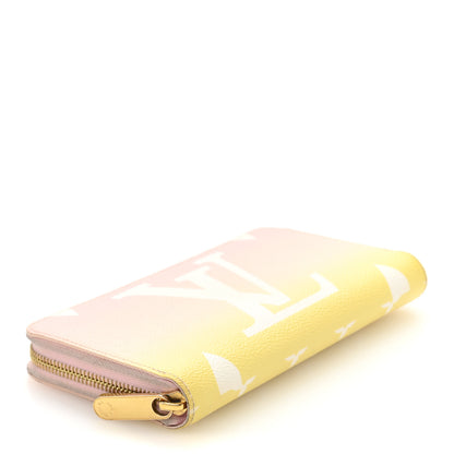 Louis Vuitton Monogram Giant By The Pool Zippy Wallet Light Pink 4 of 10