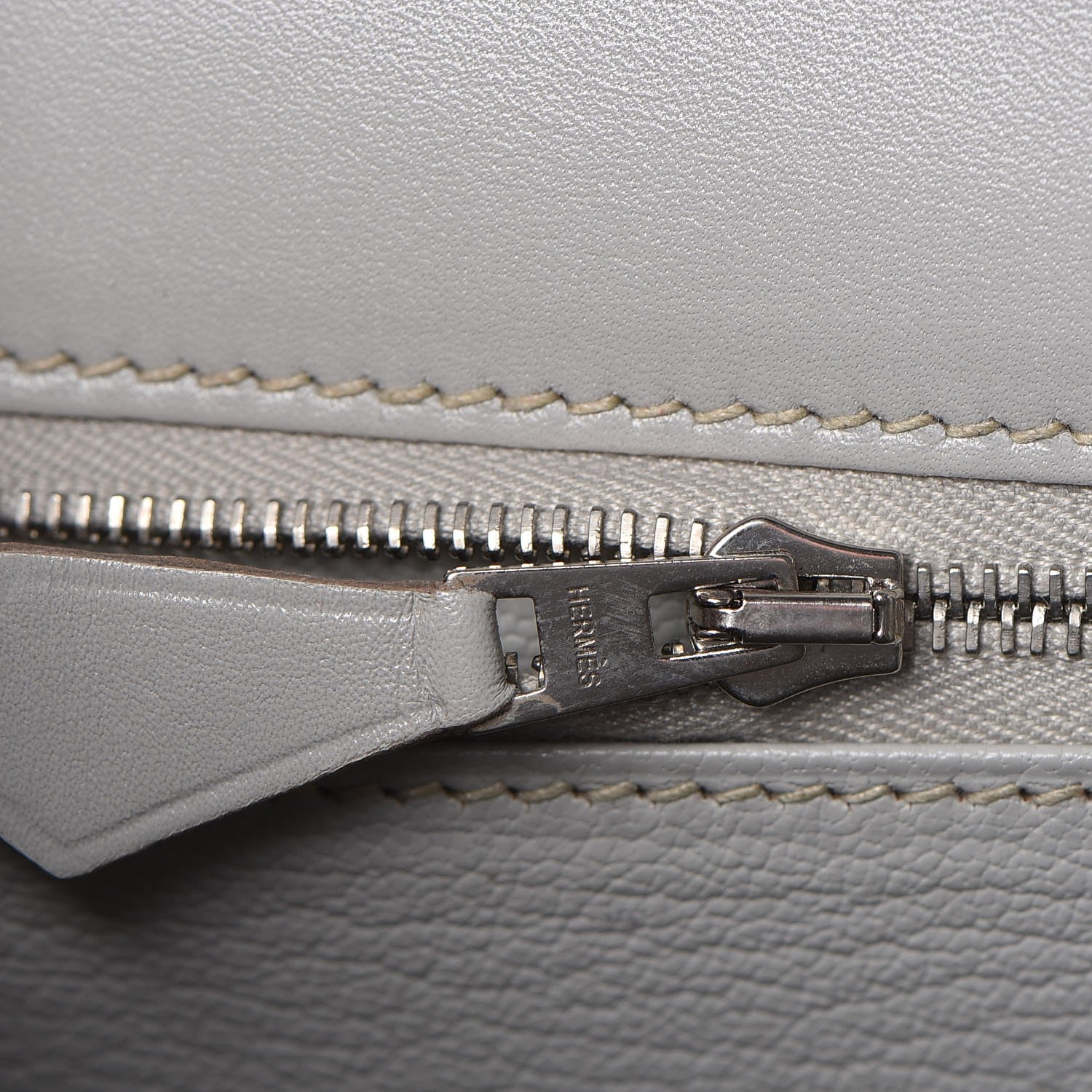 Hermes Tadelakt Kelly Sellier Guilloche 28 Gris Perle 24 of 36