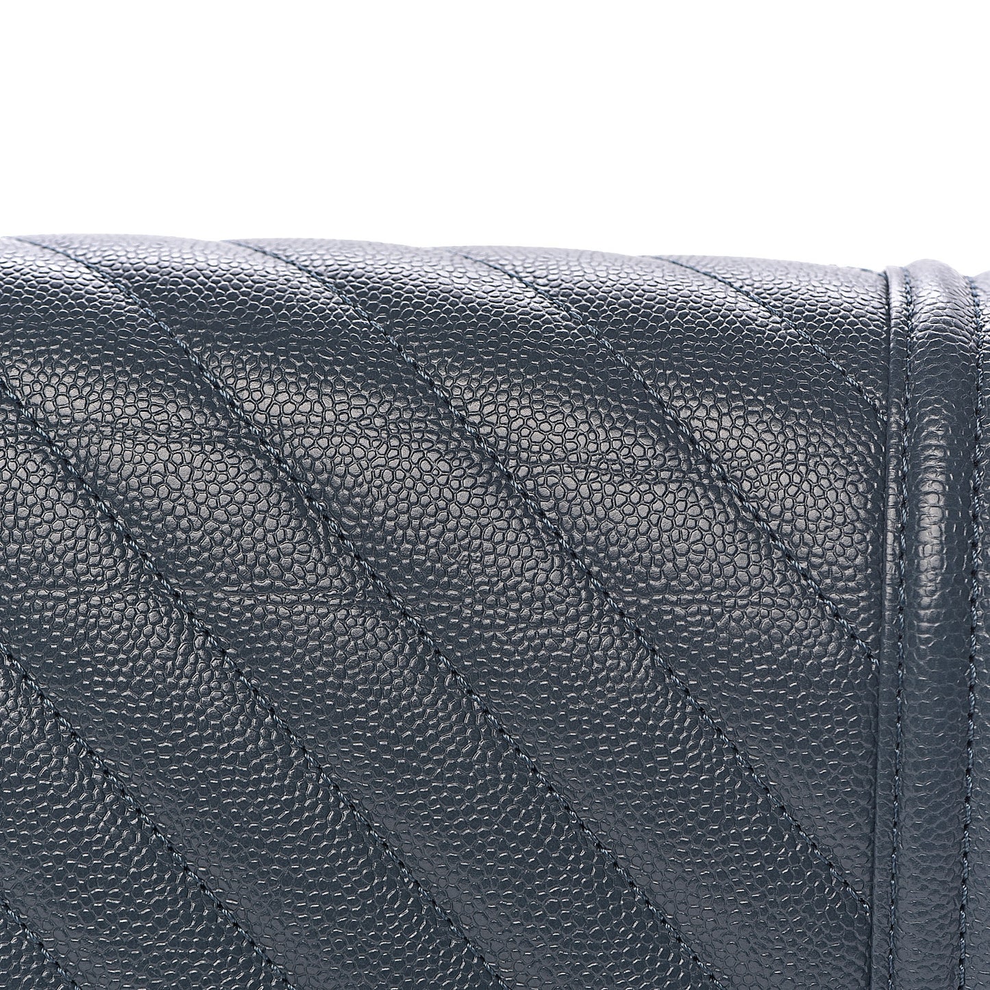 Caviar Chevron Quilted New Medium Boy Flap Blue