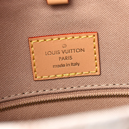 Louis Vuitton Monogram Dune Giant Onthego MM 6 of 9