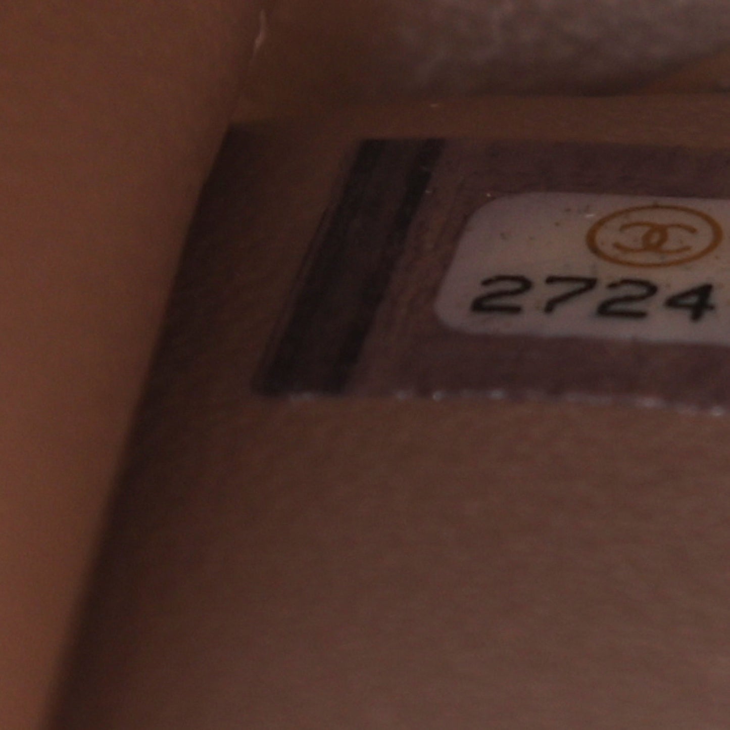 Caviar Quilted Small CC Filigree Vanity Case Beige