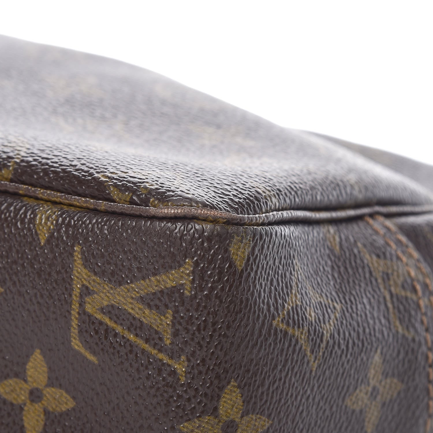 Louis Vuitton Monogram Trousse Toilette 28 11 of 14