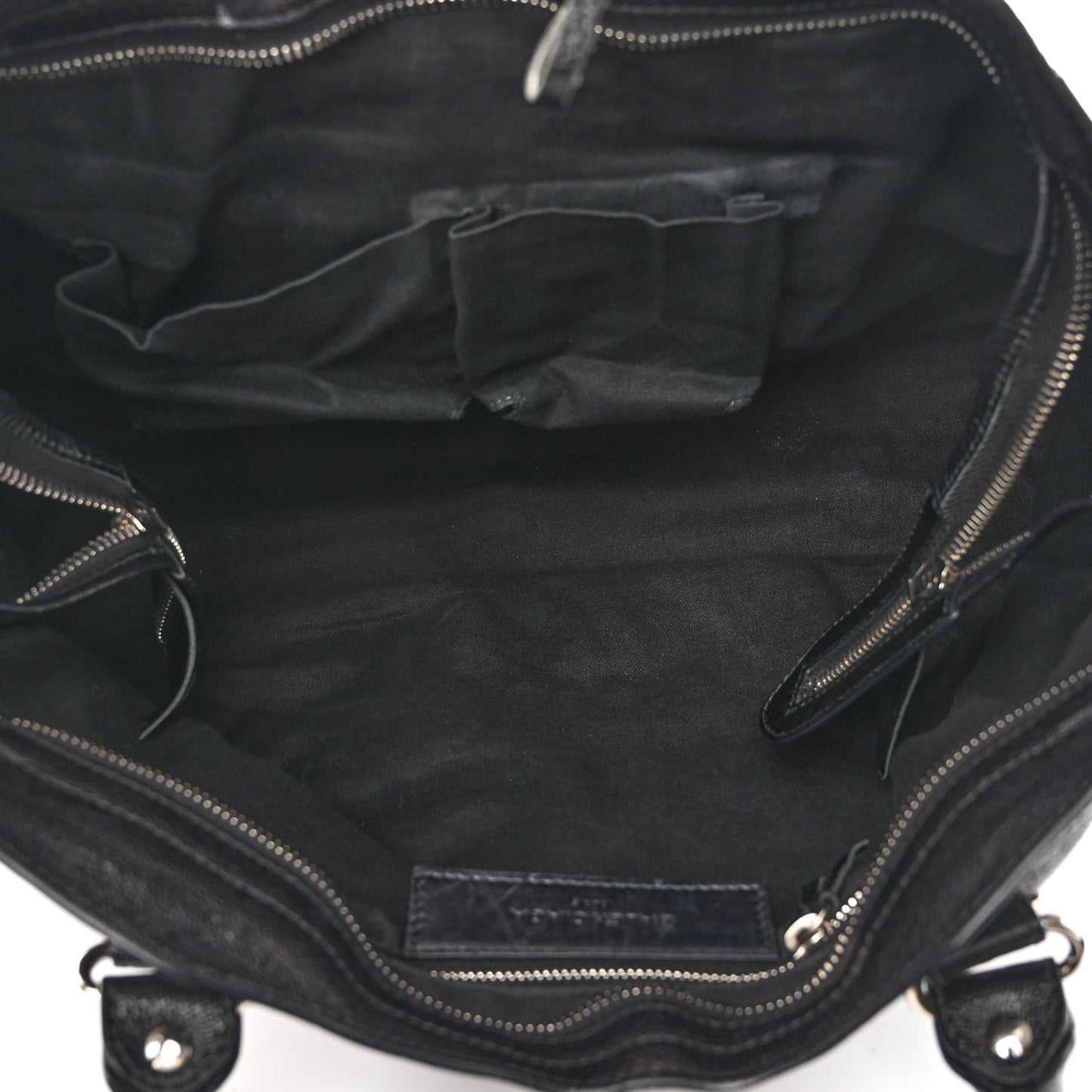 Chevre Silver Metallic Edge Hardware City Black