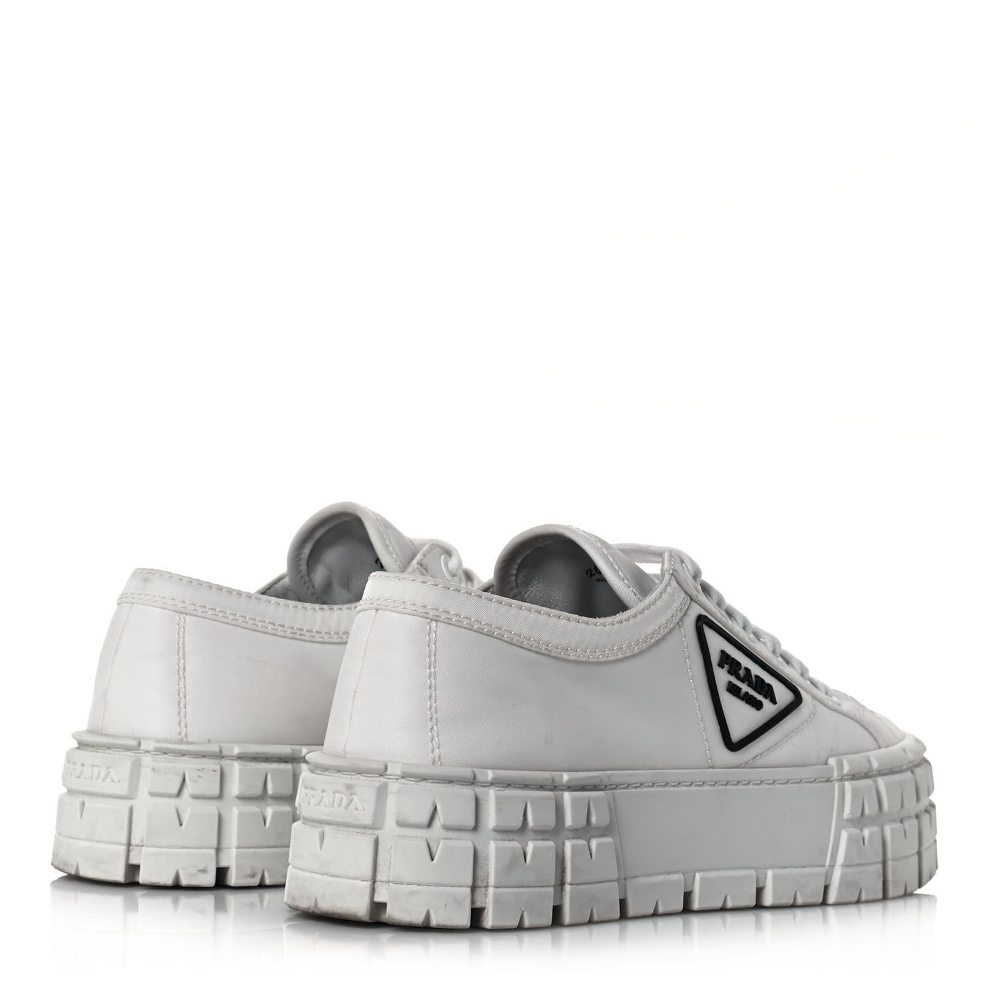 Re-Nylon Gabardine Triangle Logo Double Wheel 50mm Sneakers 38.5 White