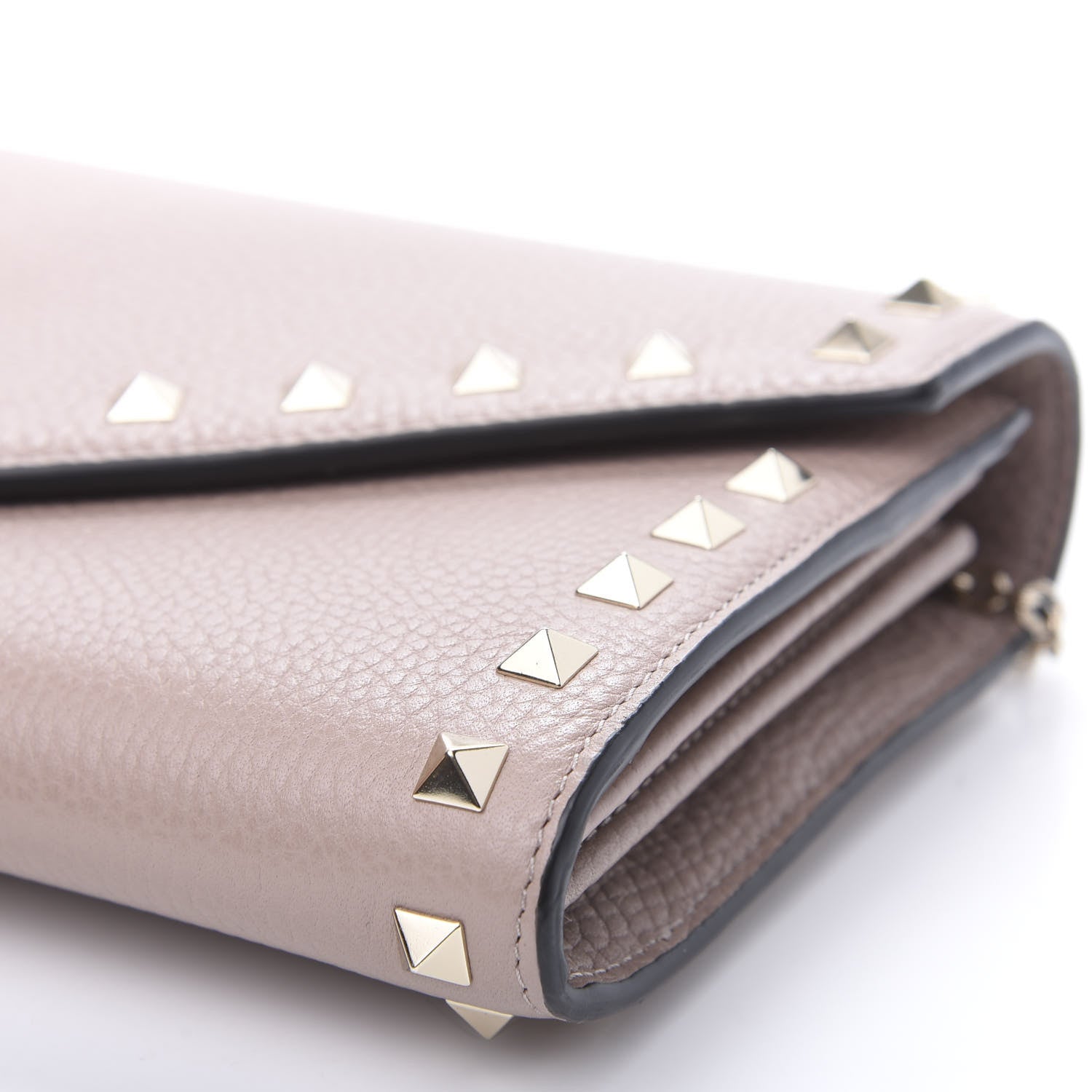 Valentino Garavani Pebbled Calfskin Rockstud Envelope Wallet on Chain Poudre 9 of 12