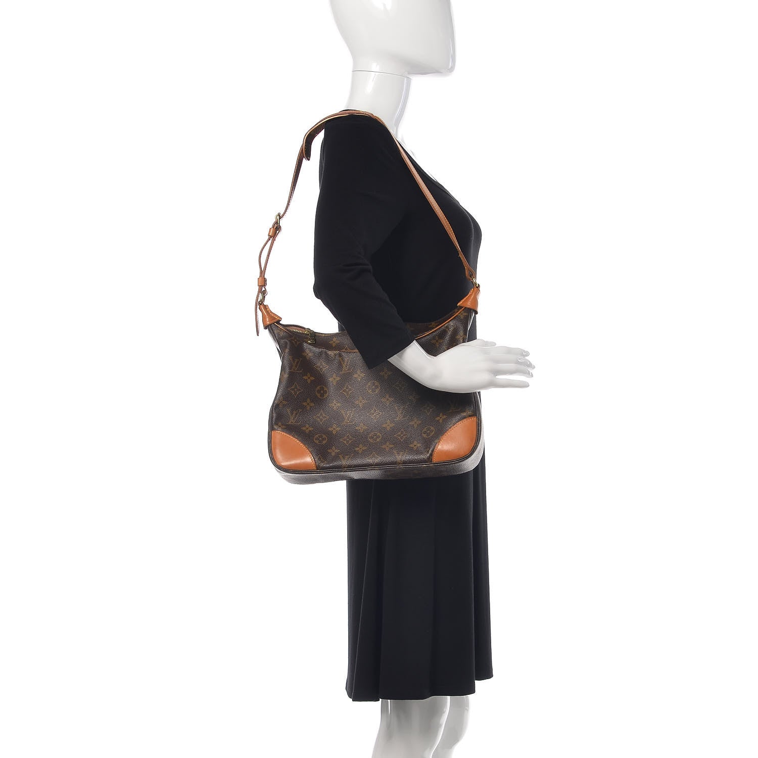 Louis Vuitton Monogram Boulogne 30 2 of 10