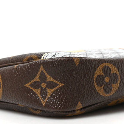 Louis Vuitton Monogram 2021 Christmas Animation London Mini Pochette Accessories Red 6 of 7
