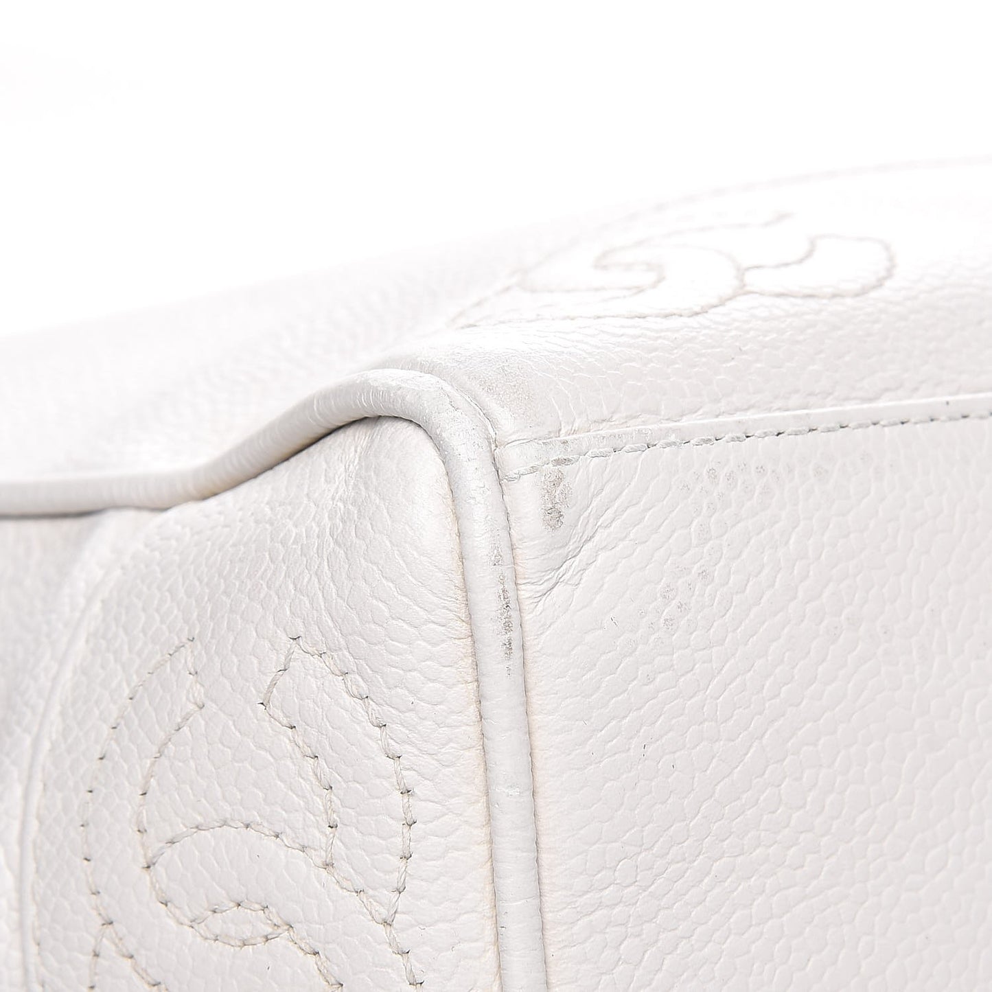 Caviar CC Shoulder Bag White