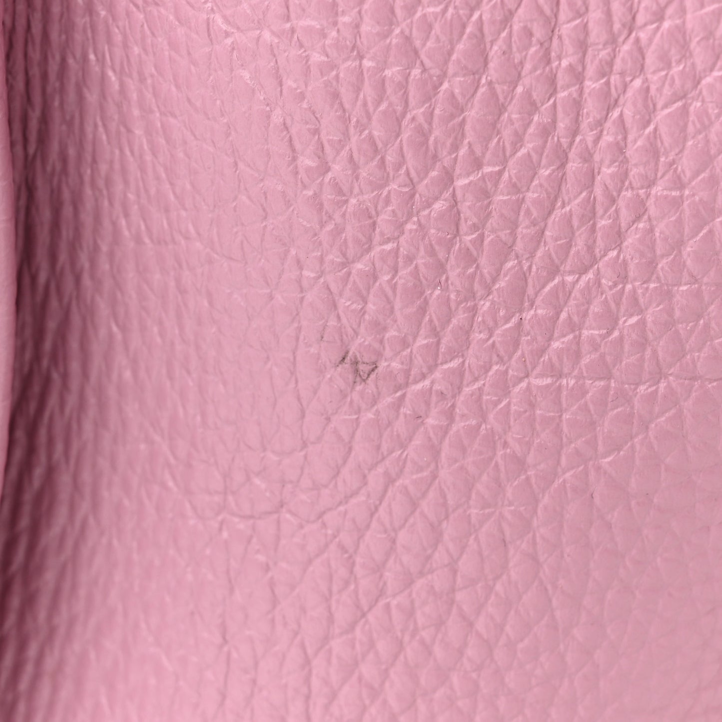 Grained Calfskin Medium The Tote Bag Regal Orchid