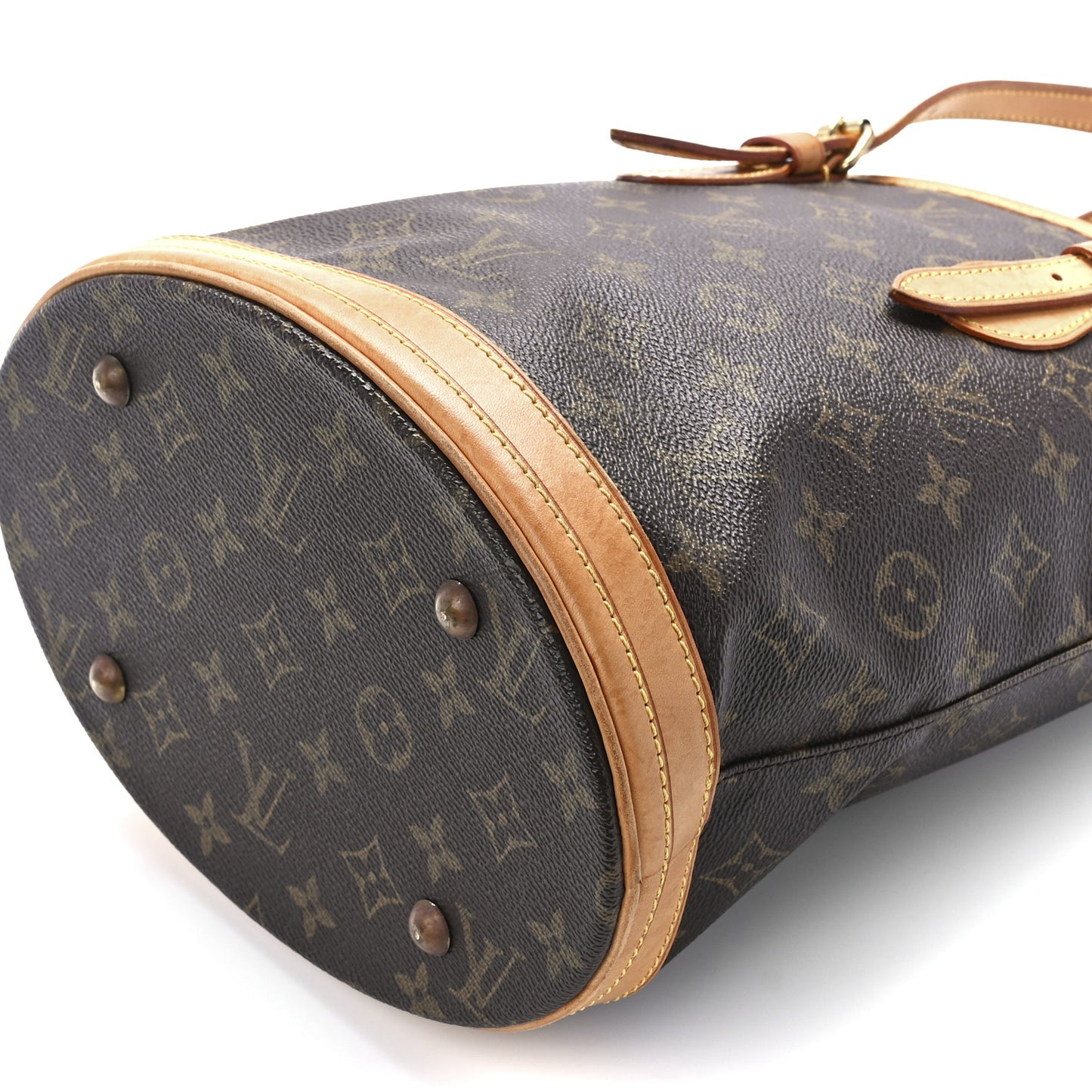 Monogram Petit Bucket 23