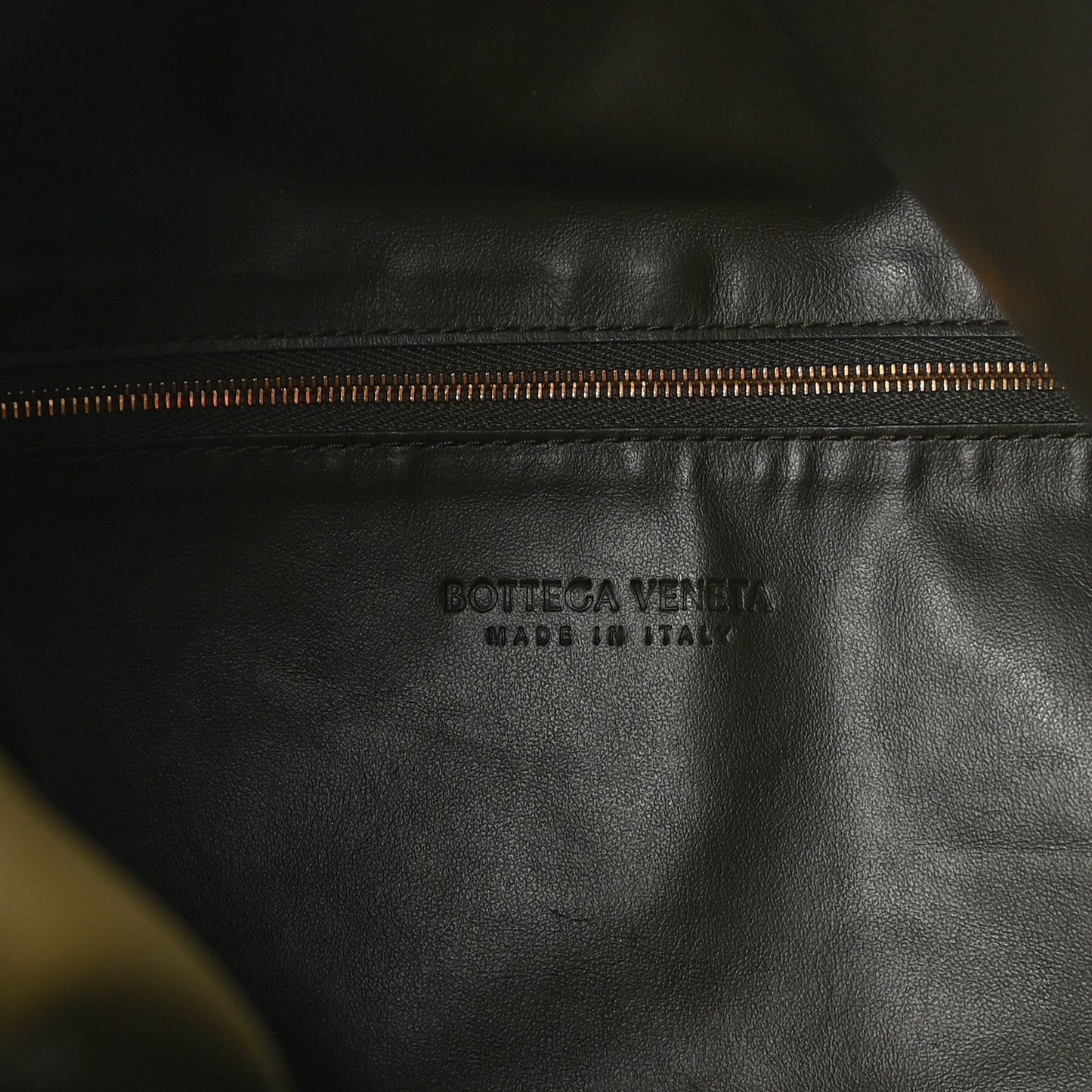 Calfskin Intrecciato Large Hop Fondant