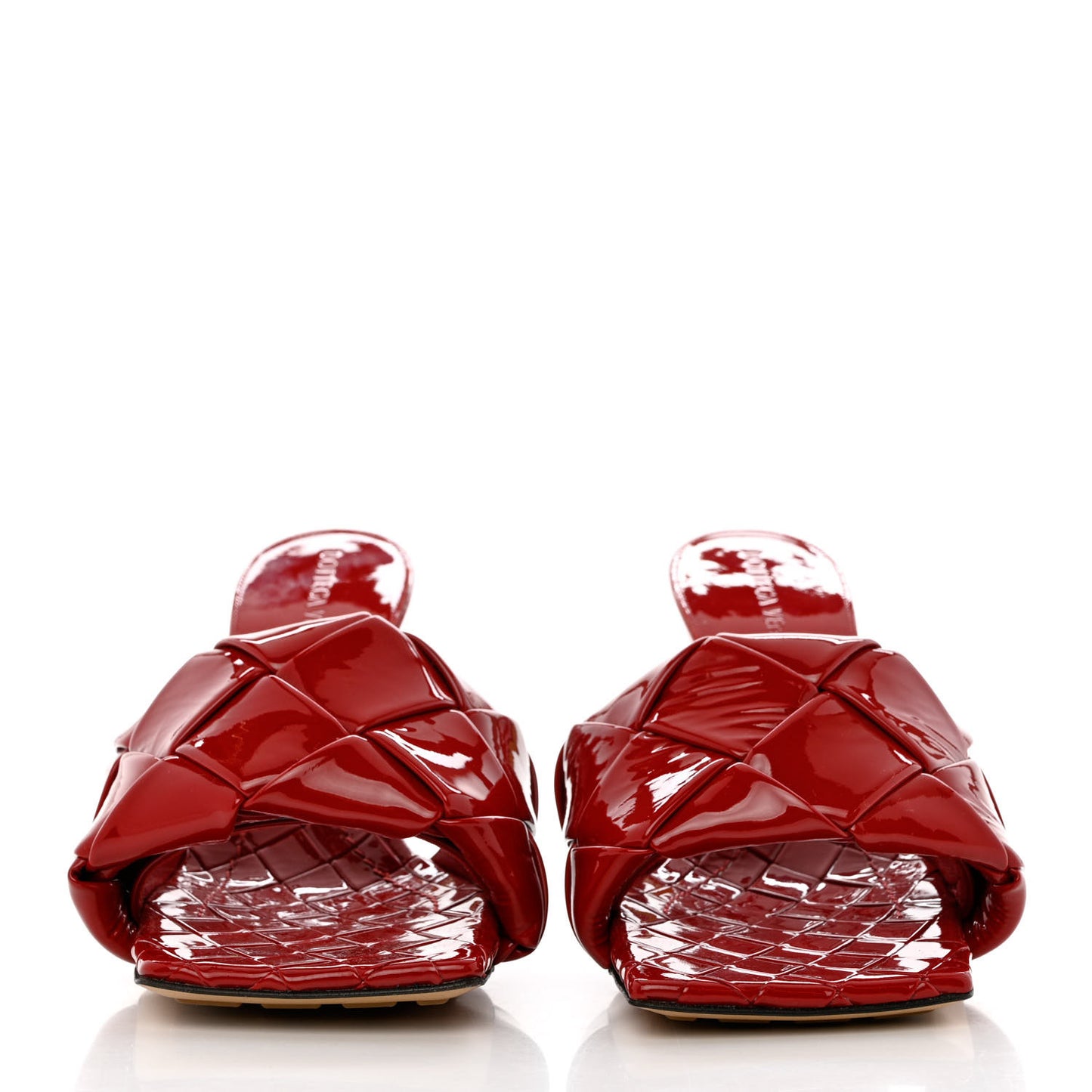 Ultra Gloss Patent Maxi Intrecciato Lido 90mm Mule Sandals 36 Apple Candy