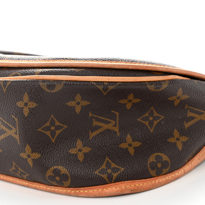 Louis Vuitton Monogram Menilmontant MM 9 of 9