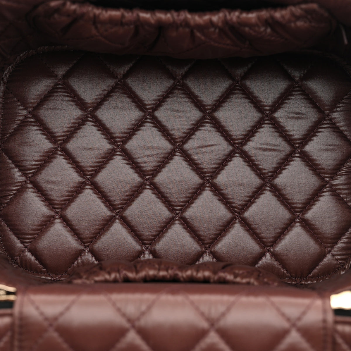 Caviar Quilted Large Vanity Pouch Black
