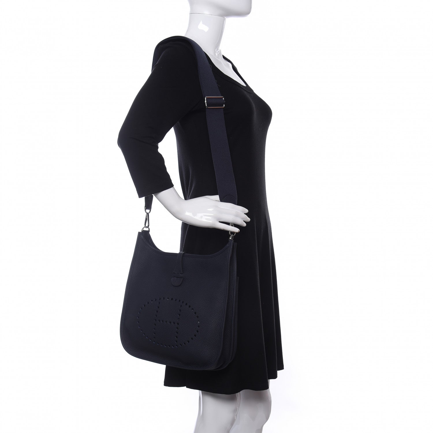 Hermes Taurillon Clemence Evelyne III PM Bleu Indigo 2 of 11