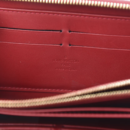 Louis Vuitton Vernis Zippy Wallet Pomme D'Amour 6 of 13