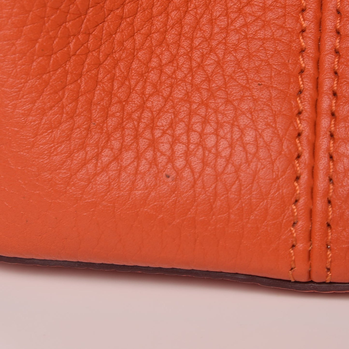 Taurillon Capucines MM Clementine