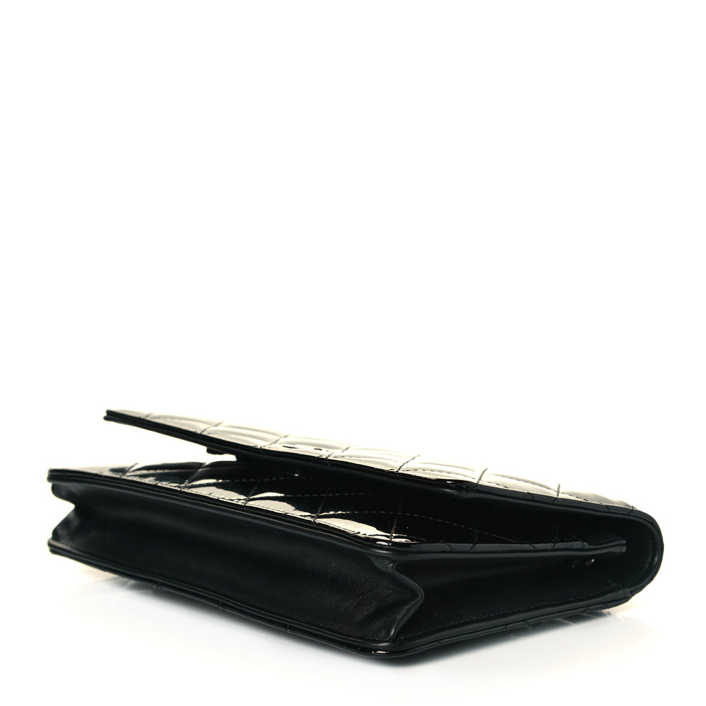 Patent Quilted Wallet On Chain WOC Black