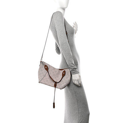Louis Vuitton Mahina Hina PM Cream 2 of 12