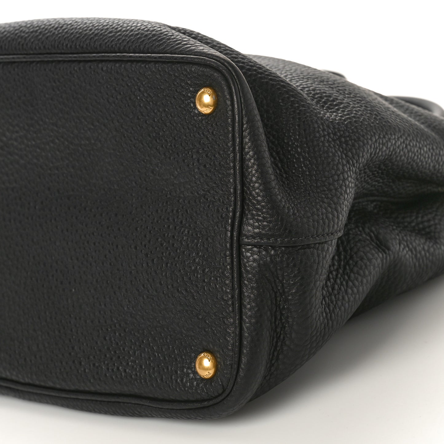 Vitello Daino Tote Black